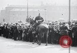 Standbild Charles Lindbergh Paris Frankreich, 1927, aus Sekunde 33 historischem Filmmaterial Videoclip 65675031337
