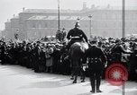 Standbild Charles Lindbergh Paris Frankreich, 1927, aus Sekunde 39 historischem Filmmaterial Videoclip 65675031337