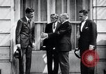 Standbild Charles Lindbergh Paris Frankreich, 1927, aus Sekunde 5 historischem Filmmaterial Videoclip 65675031338