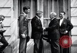 Standbild Charles Lindbergh Paris Frankreich, 1927, aus Sekunde 16 historischem Filmmaterial Videoclip 65675031338