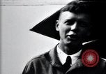 Standbild Charles Lindbergh Curtiss Field New York USA, 1927, aus Sekunde 3 historischem Filmmaterial Videoclip 65675031351