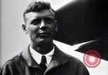 Standbild Charles Lindbergh Curtiss Field New York USA, 1927, aus Sekunde 5 historischem Filmmaterial Videoclip 65675031351