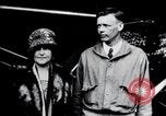 Standbild Charles Lindbergh Curtiss Field New York USA, 1927, aus Sekunde 39 historischem Filmmaterial Videoclip 65675031351