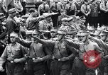 Standbild Adolf Hitler speech Deutschland, 1933, aus Sekunde 3 historischem Filmmaterial Videoclip 65675031390