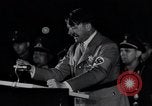 Standbild Adolf Hitler speech Deutschland, 1933, aus Sekunde 22 historischem Filmmaterial Videoclip 65675031390