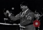 Standbild Adolf Hitler speech Deutschland, 1933, aus Sekunde 26 historischem Filmmaterial Videoclip 65675031390