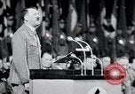 Standbild Adolf Hitler an der Sammlung und Parade Deutschland, 1939, aus Sekunde 33 historischem Filmmaterial Videoclip 65675031407