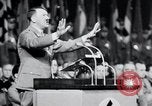 Standbild Adolf Hitler an der Sammlung und Parade Deutschland, 1939, aus Sekunde 37 historischem Filmmaterial Videoclip 65675031407