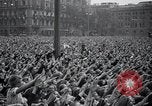 Standbild Adolf Hitler an der Sammlung und Parade Deutschland, 1939, aus Sekunde 46 historischem Filmmaterial Videoclip 65675031407