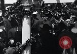 Immagine di Charles Lindbergh riceve una medaglia a New York New York City USA, 1927, secondo 27 filmato di repertorio 65675031416