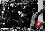 Immagine di Charles Lindbergh riceve una medaglia a New York New York City USA, 1927, secondo 50 filmato di repertorio 65675031416