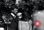 Image Charles Lindbergh reçoit New York Médaille de la vaillance New York United States USA, 1927, de la seconde 37 séquences d'archives historiques vidéo 65675031418