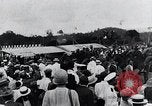 Standbild Charles Lindbergh gefeiert von Präsident Rodolfo Chiari Panama City Panama, 1928, aus Sekunde 43 historischem Filmmaterial Videoclip 65675031428