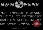 Standbild Charles Lindbergh mit Präsident Rodolfo Chiari Panama City Panama, 1928, aus Sekunde 9 historischem Filmmaterial Videoclip 65675031429