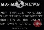 Standbild Charles Lindbergh mit Präsident Rodolfo Chiari Panama City Panama, 1928, aus Sekunde 10 historischem Filmmaterial Videoclip 65675031429