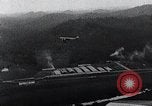 Standbild Charles Lindbergh mit Präsident Rodolfo Chiari Panama City Panama, 1928, aus Sekunde 57 historischem Filmmaterial Videoclip 65675031429