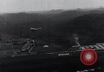 Standbild Charles Lindbergh mit Präsident Rodolfo Chiari Panama City Panama, 1928, aus Sekunde 59 historischem Filmmaterial Videoclip 65675031429