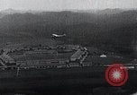 Standbild Charles Lindbergh mit Präsident Rodolfo Chiari Panama City Panama, 1928, aus Sekunde 60 historischem Filmmaterial Videoclip 65675031429