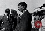 Standbild Charles Lindbergh Panama City Panama, 1927, aus Sekunde 22 historischem Filmmaterial Videoclip 65675031430