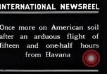 Standbild Charles Lindbergh Saint Louis Missouri USA, 1927, aus Sekunde 25 historischem Filmmaterial Videoclip 65675031432