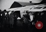 Standbild Charles Lindbergh Saint Louis Missouri USA, 1927, aus Sekunde 44 historischem Filmmaterial Videoclip 65675031432