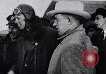 Standbild Charles Lindbergh Saint Louis Missouri USA, 1927, aus Sekunde 56 historischem Filmmaterial Videoclip 65675031432