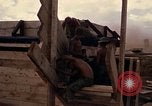 Standbild Fire Support Base Vietnam, 1970, aus Sekunde 27 historischem Filmmaterial Videoclip 65675031442