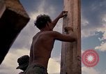 Standbild Fire Support Base Vietnam, 1970, aus Sekunde 60 historischem Filmmaterial Videoclip 65675031442