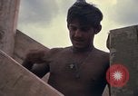 Standbild Fire Support Base Vietnam, 1970, aus Sekunde 22 historischem Filmmaterial Videoclip 65675031443