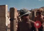 Standbild Fire Support Base Vietnam, 1970, aus Sekunde 21 historischem Filmmaterial Videoclip 65675031444
