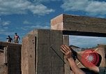 Standbild Fire Support Base Vietnam, 1970, aus Sekunde 30 historischem Filmmaterial Videoclip 65675031444
