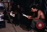 Immagine di Fire Base di supporto Il Vietnam, 1970, secondo 11 filmato di repertorio 65675031448