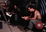 Immagine di Fire Base di supporto Il Vietnam, 1970, secondo 32 filmato di repertorio 65675031448