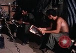 Immagine di Fire Base di supporto Il Vietnam, 1970, secondo 35 filmato di repertorio 65675031448