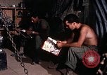 Immagine di Fire Base di supporto Il Vietnam, 1970, secondo 42 filmato di repertorio 65675031448