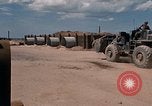 Standbild Fire Support Base Vietnam, 1970, aus Sekunde 27 historischem Filmmaterial Videoclip 65675031449
