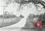 Standbild Luftaufnahme Willamette River Westside Waterfront 1920 s Portland Oregon USA, 1925, aus Sekunde 12 historischem Filmmaterial Videoclip 65675031461