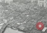 Standbild Luftaufnahme Willamette River Westside Waterfront 1920 s Portland Oregon USA, 1925, aus Sekunde 27 historischem Filmmaterial Videoclip 65675031461