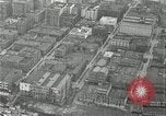 Standbild Luftaufnahme Willamette River Westside Waterfront 1920 s Portland Oregon USA, 1925, aus Sekunde 32 historischem Filmmaterial Videoclip 65675031461
