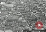 Standbild Luftaufnahme Willamette River Westside Waterfront 1920 s Portland Oregon USA, 1925, aus Sekunde 35 historischem Filmmaterial Videoclip 65675031461
