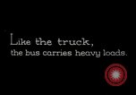 Standbild Busse United States USA, 1927, aus Sekunde 1 historischem Filmmaterial Videoclip 65675031466
