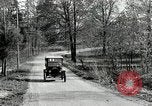 Standbild American Highway United States USA, 1927, aus Sekunde 12 historischem Filmmaterial Videoclip 65675031468
