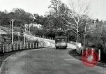 Standbild American Highway United States USA, 1927, aus Sekunde 17 historischem Filmmaterial Videoclip 65675031468
