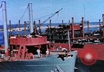 Standbild Building Liberty Schiffe Sausalito California USA, 1944, aus Sekunde 59 historischem Filmmaterial Videoclip 65675031500