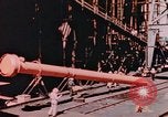 Image Construction de navires Liberty Sausalito California USA, 1944, de la seconde 17 séquences d'archives historiques vidéo 65675031501