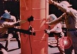 Image Construction de navires Liberty Sausalito California USA, 1944, de la seconde 30 séquences d'archives historiques vidéo 65675031501
