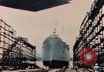 Immagine di Il lancio di navi Liberty Sausalito California USA, 1944, secondo 38 filmato di repertorio 65675031502