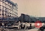 Immagine di Il lancio di navi Liberty Sausalito California USA, 1944, secondo 50 filmato di repertorio 65675031502