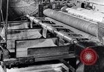Image L'usine d'acier en Seconde Guerre Mondiale United States USA, 1943, de la seconde 37 séquences d'archives historiques vidéo 65675031513