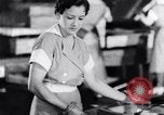 Image L'usine d'acier en Seconde Guerre Mondiale United States USA, 1943, de la seconde 53 séquences d'archives historiques vidéo 65675031513